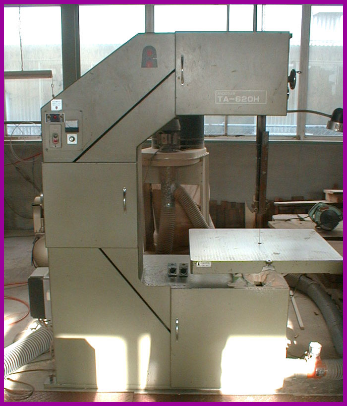 �o���h�\�[